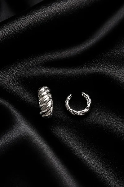 SİLVER DAMLA ÖRGÜ TASARIM GLORY TEKLİ KIKIRDAK KÜPE – FK0080-10382 - Ayşe Kafkas Butik