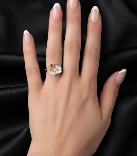 14K GOLD KAPLAMA BEYAZ ÇİÇEKLİ TAÇ TASARIM AYARLI GLORY YÜZÜK – FK14K0075-8574 - Ayşe Kafkas Butik
