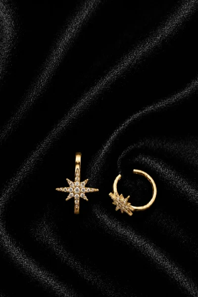 14K GOLD KAPLAMA ZİRKON TAŞLI YILDIZ GLORY TEKLİ KIKIRDAK KÜPELER – FK14K0100-10407 - Ayşe Kafkas Butik