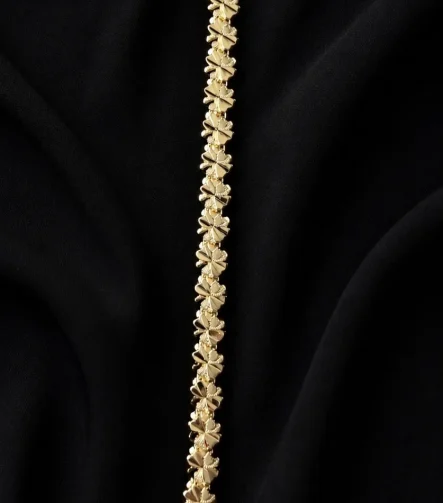 14K GOLD KAPLAMA LAZER KESİM YAPRAKLARI DOLU VE BOŞ YONCA TASARIM LUXURY BİLEKLİK – FK14K0175-8271 - Ay…