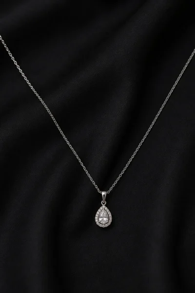 SİLVER ZİRKONLU DAMLA TAŞ TASARIM ÇELİK KOLYE – FKÇLK0065-4944 - Ayşe Kafkas Butik